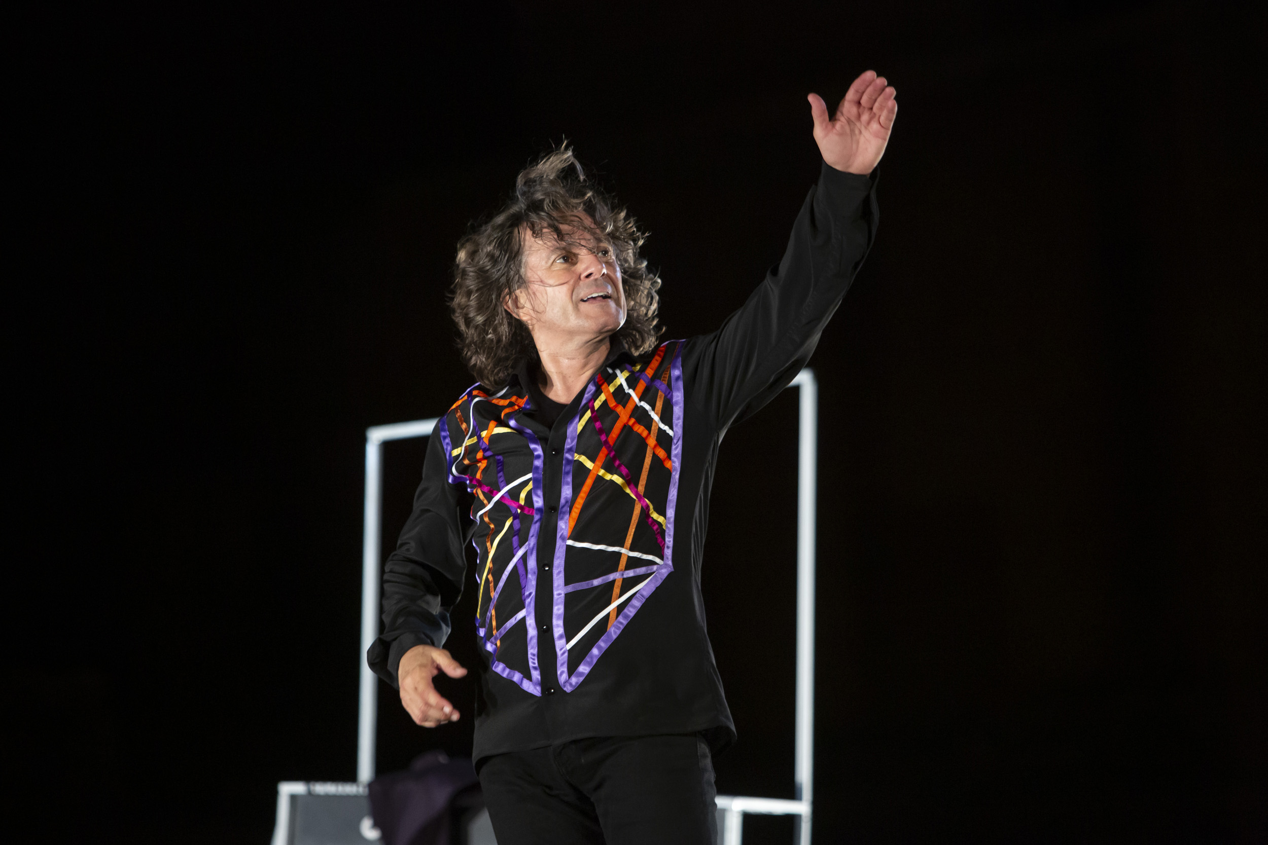 JAVIER BARÓN: ‘ENTRE MUJERES’. Evento finalizado