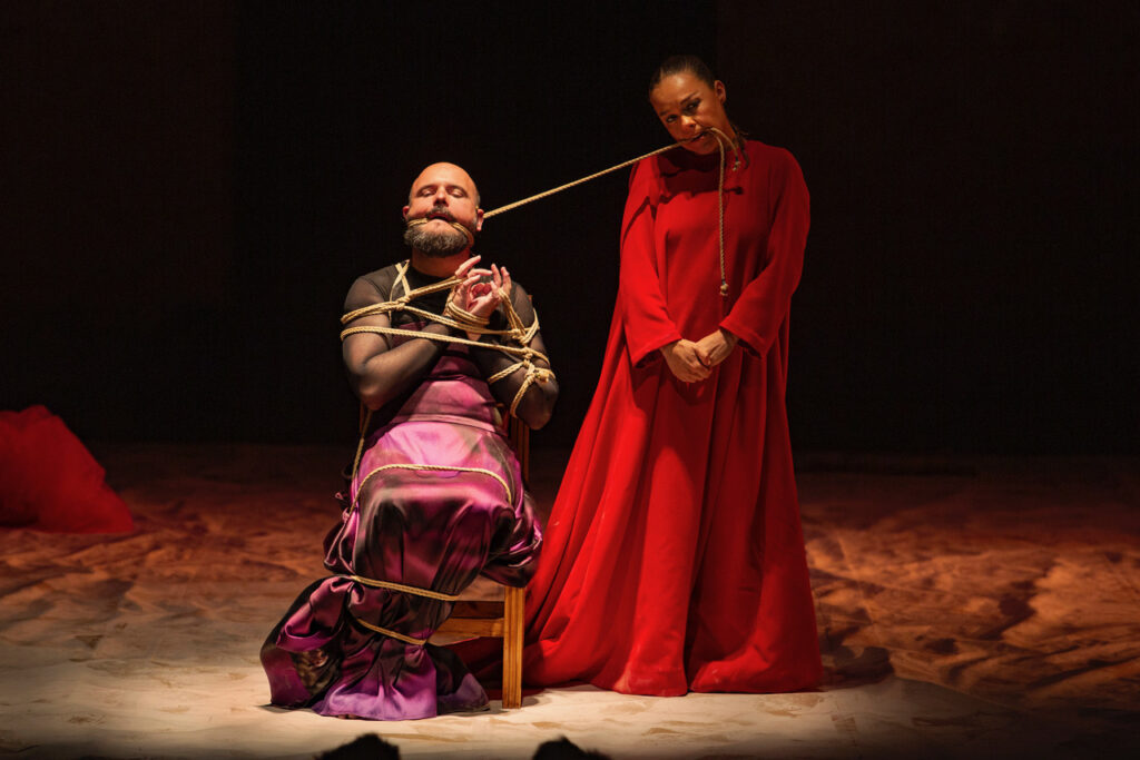 [ITÁLICA TV]  'Carnación', la exploración del deseo de Rocío Molina, clausuró el Festival Internacional de Danza de Itálica 2023